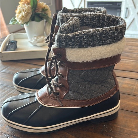 3M Thinsulate Women's Ankle Boots - Black and Brown - Picture 6 of 12